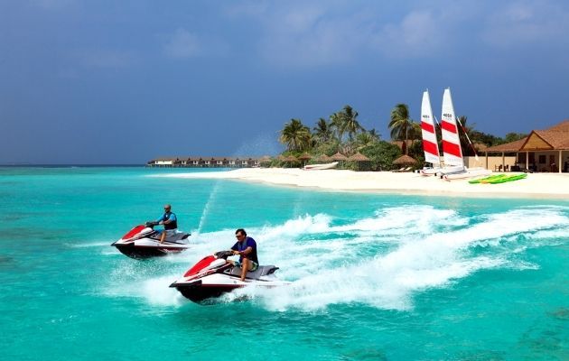 reethi faru resort maldivas